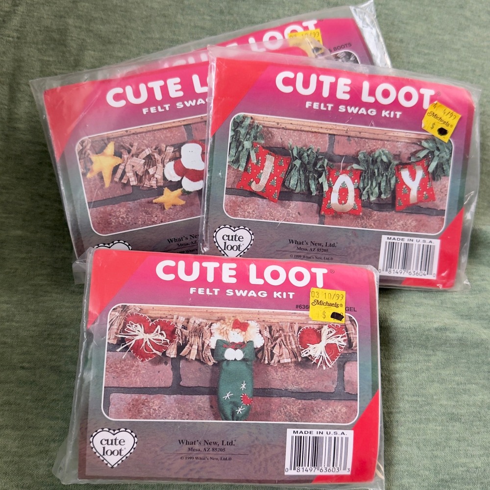 Vintage Cute Loot Felt Swag Kit Lot of 4 Christmas Garland Santa Bear Joy Angel - Picture 1 of 5